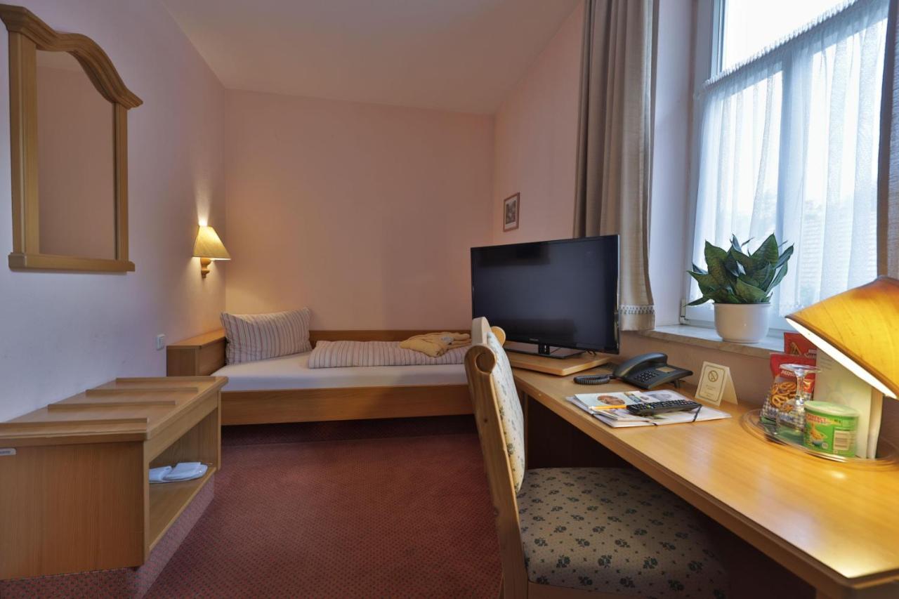 Hammermuehle Hotel & Gesundheitsresort Stadtroda Luaran gambar